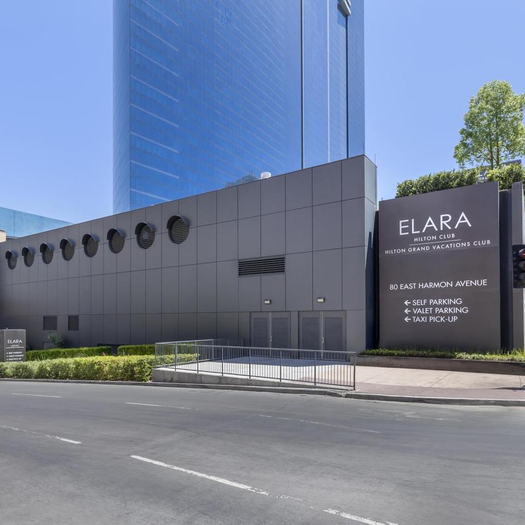 Hilton Grand Vacations Club Elara Center Strip Las Vegas — 