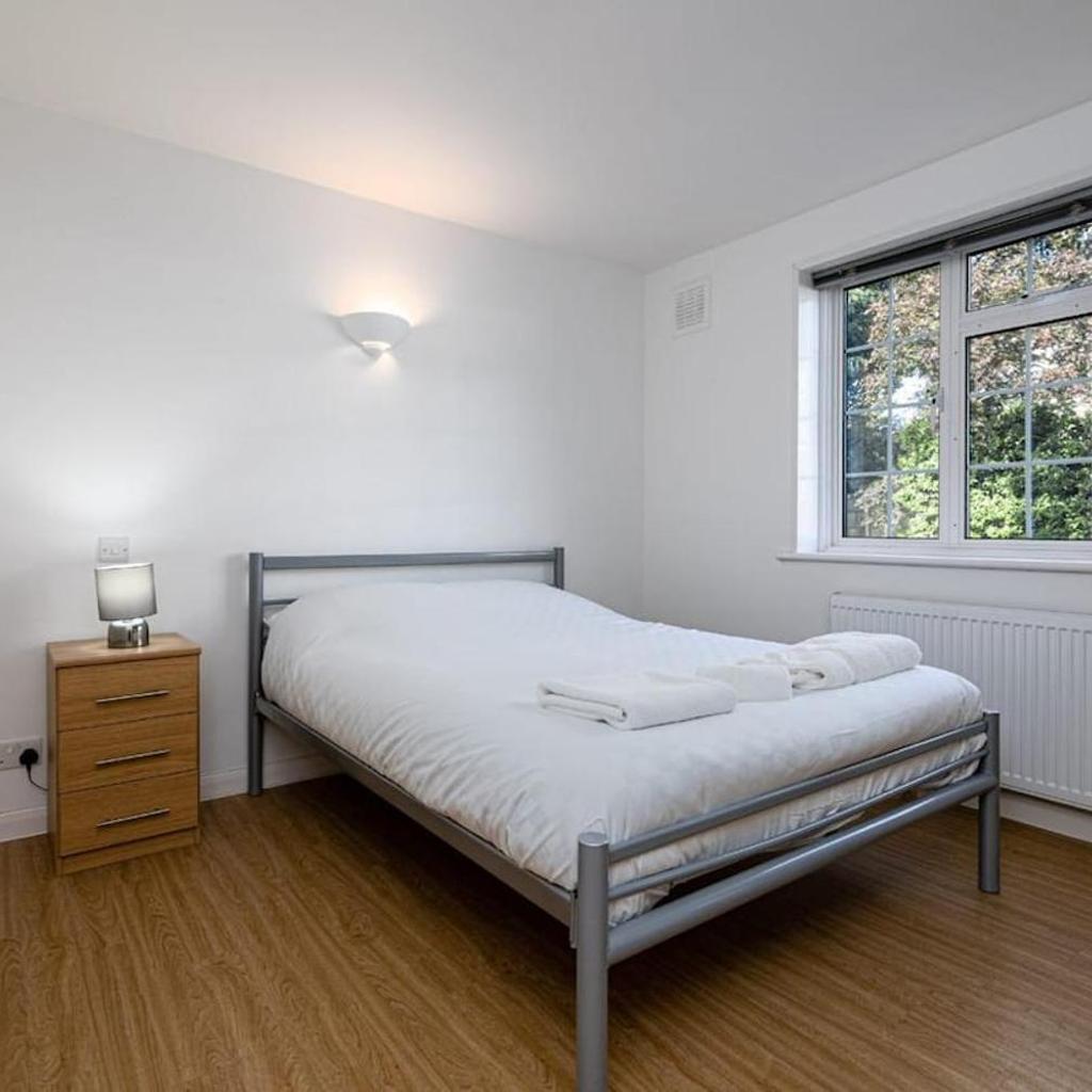 Photograph of Modern Apartment near Blackheath Station