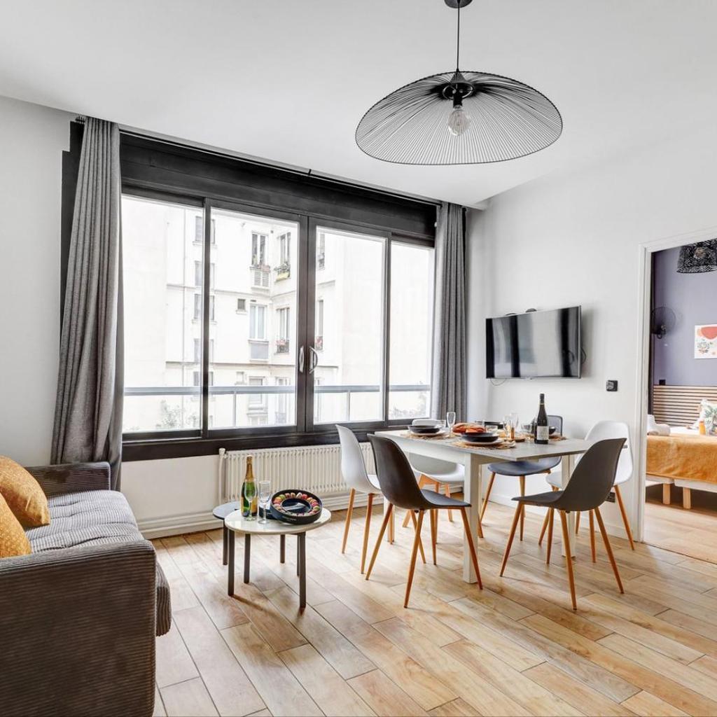 Photograph of Bluestay 58 - Superbe appartement à Paris