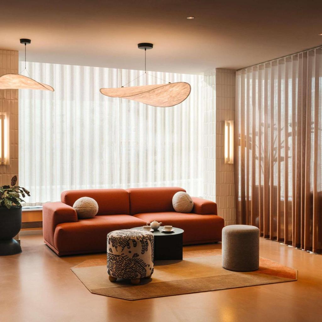 Photograph of Mercure London Earls Court