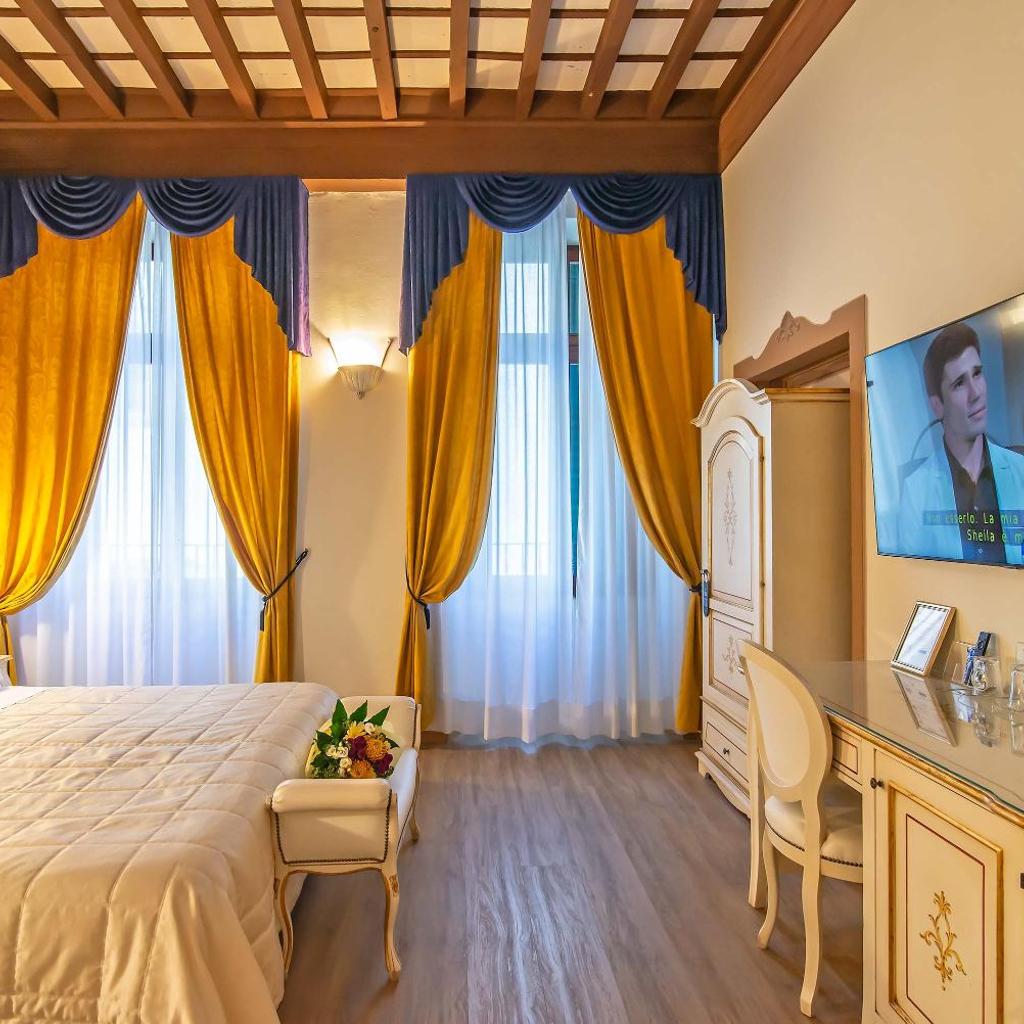 Photograph of Hotel Porta Faenza