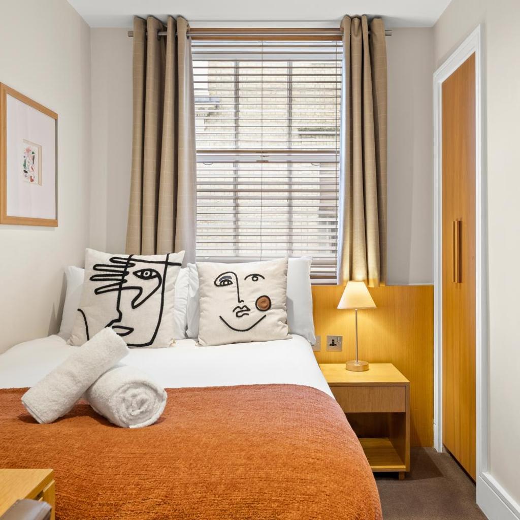Photograph of Kula London - Kensington