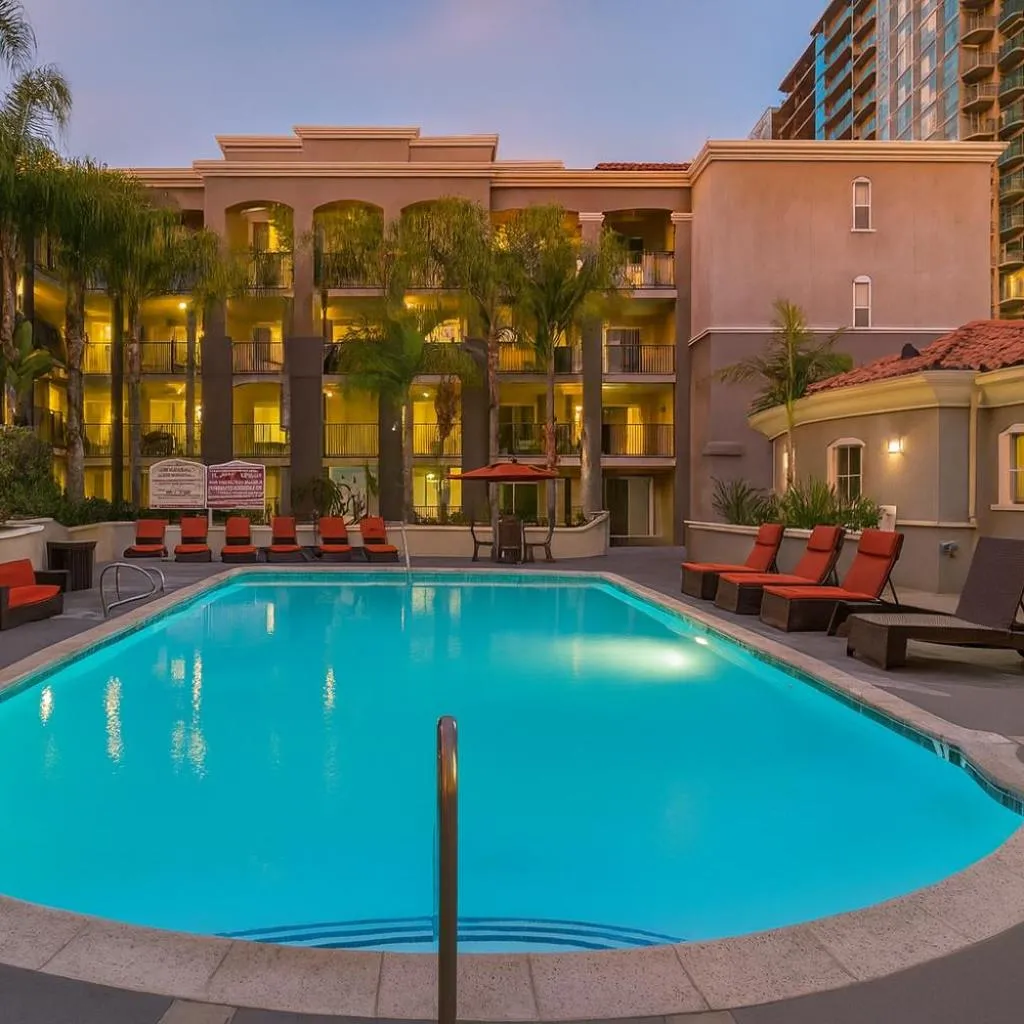 Sunny Marina Del Rey Apartment- Hot Tub, Game Room, BBQ, Projector