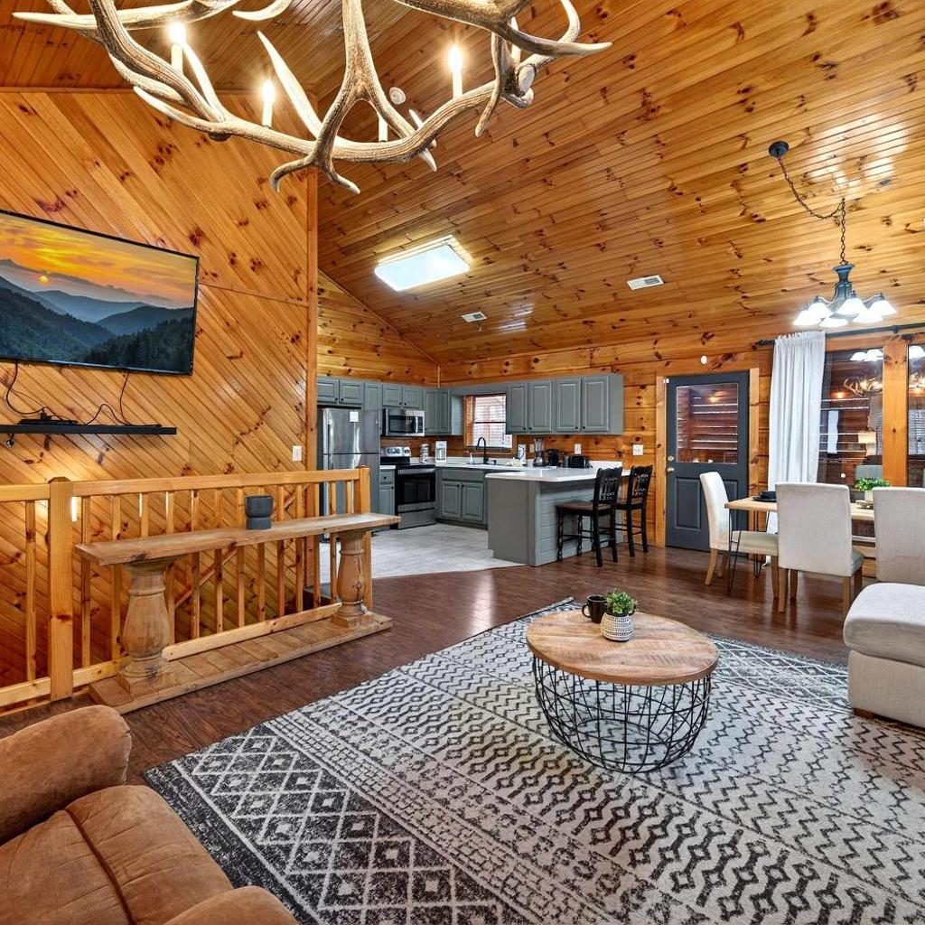Photograph of Near Parkway- Hot Tub Rock Wall Cabin