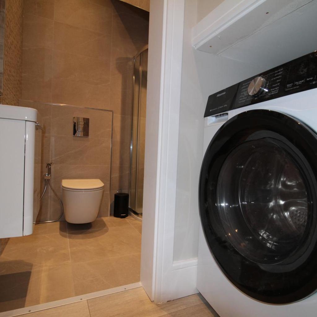 Photograph of One Bedroom Flat With Free parking in Acton