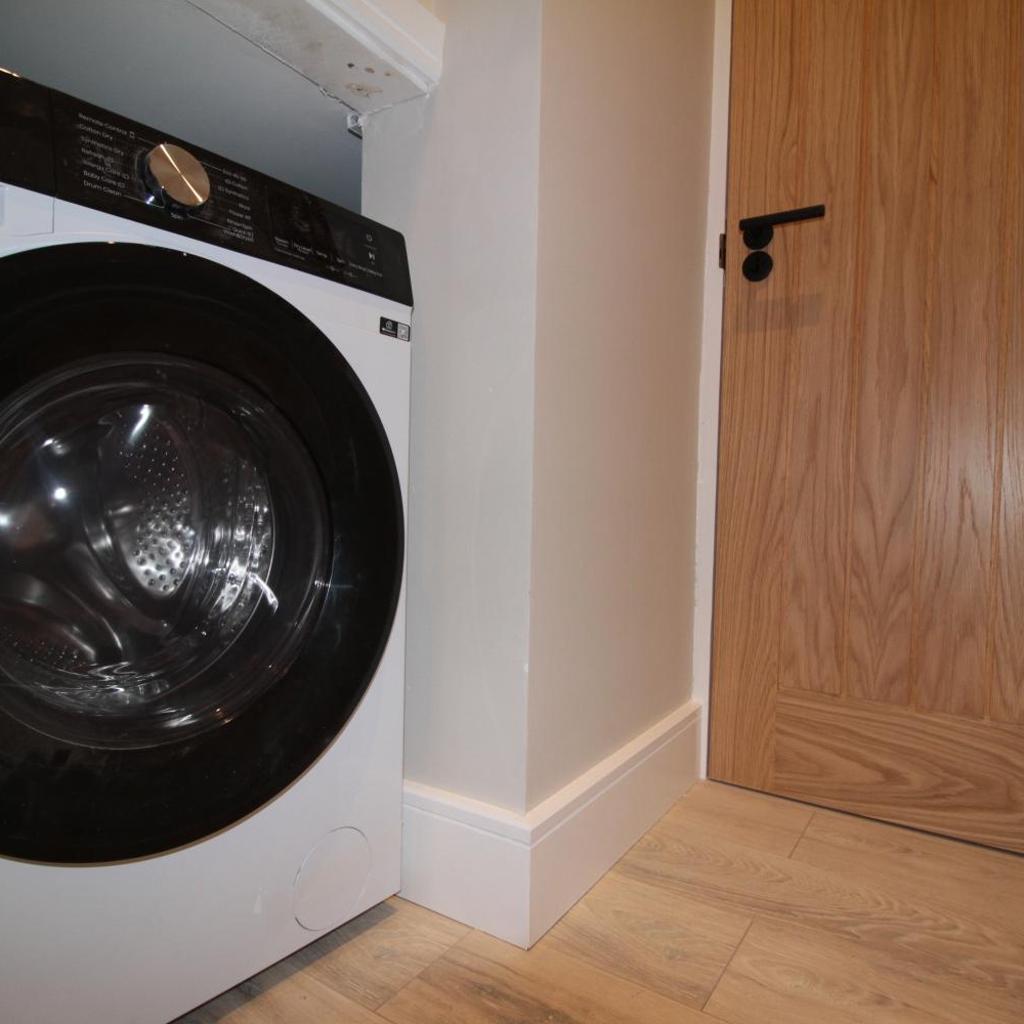 Photograph of One Bedroom Flat With Free parking in Acton