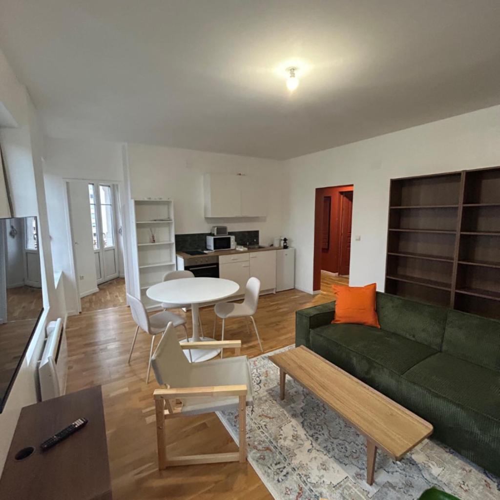 Photograph of Grand appart Moderne & Cosy - Centre - Strasbnb