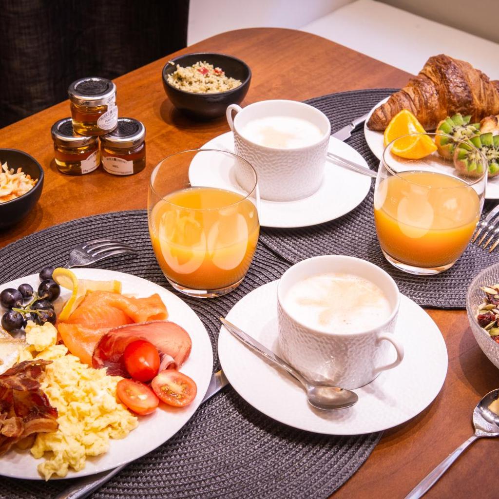 Le Grand Balcon Hotel — 