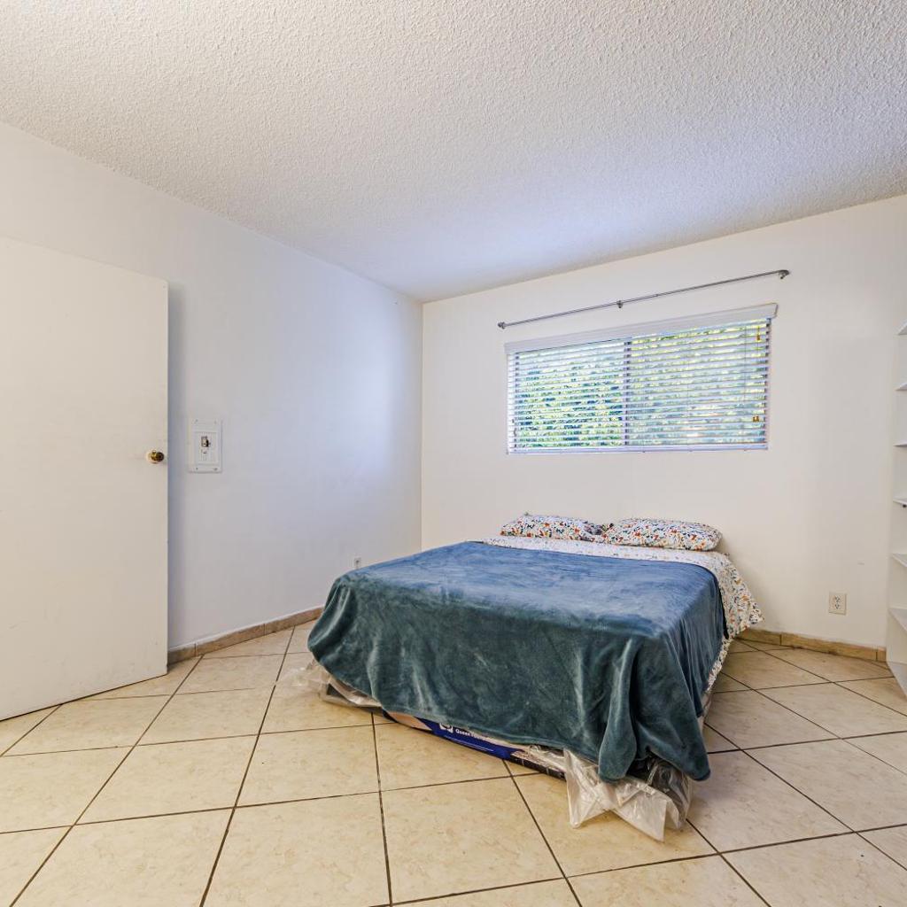 Photograph of Excellent 1BD Berryman#10