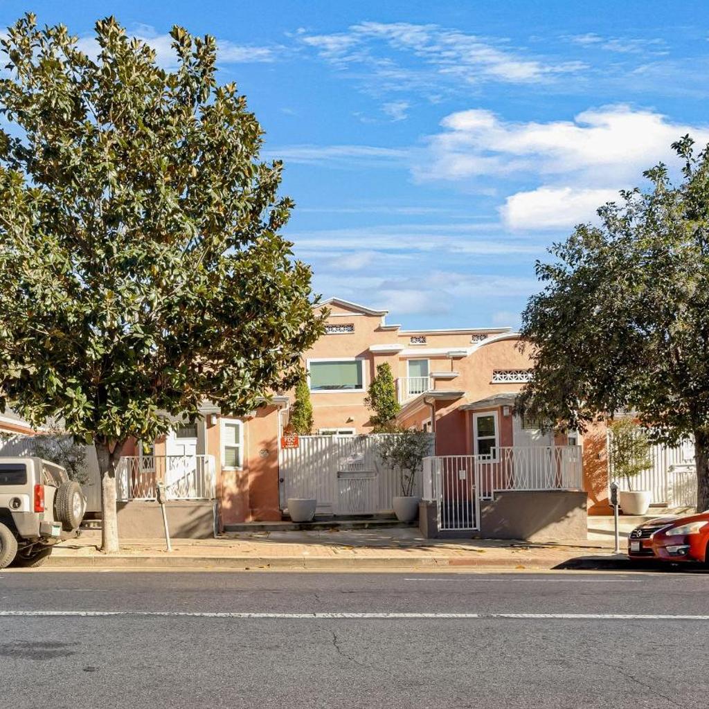 Photograph of Urban Jungle by AvantStay