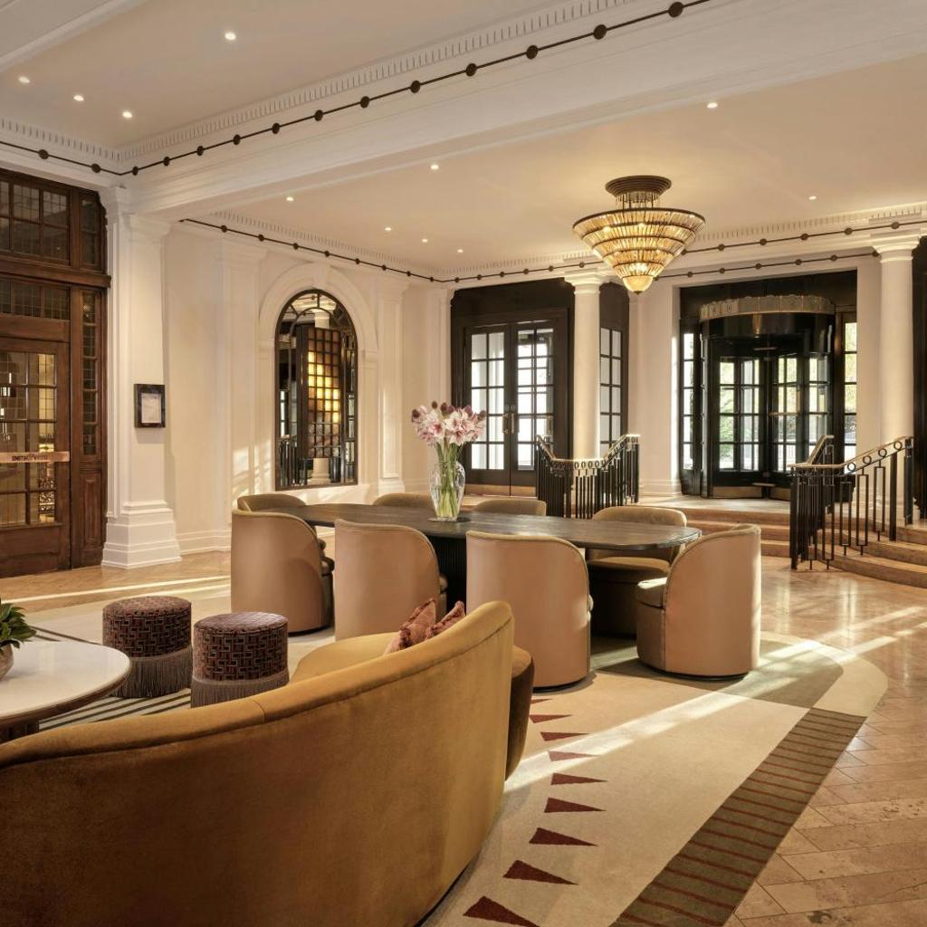 Photograph of Sheraton Grand London Park Lane