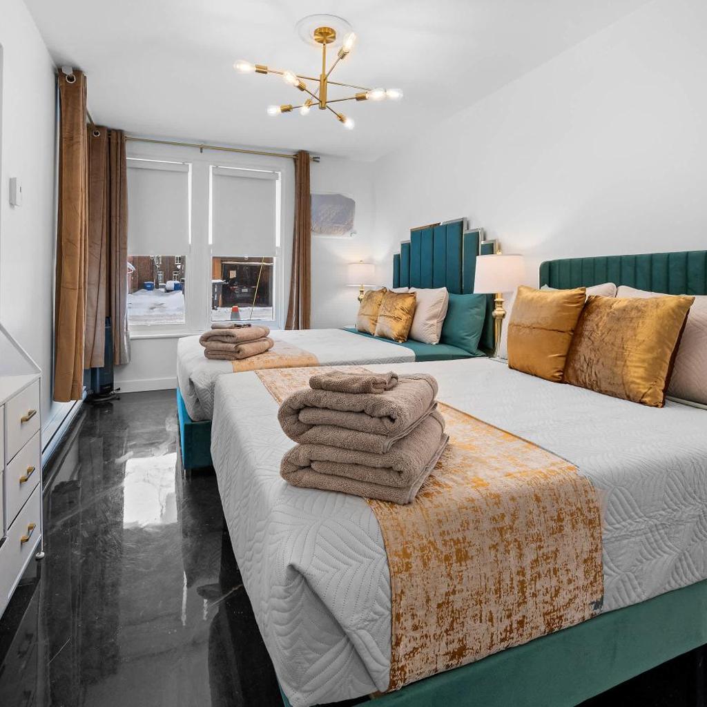 Photograph of Downtown Stay 2 free parking AC 10 Guests