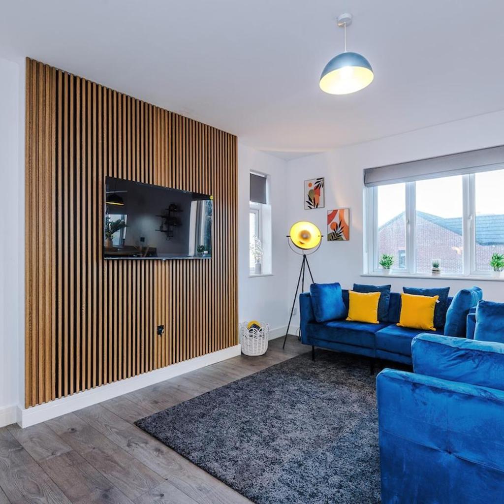 Photograph of Luxury 2 Bed Apartment close to COOP Etihad and Centre