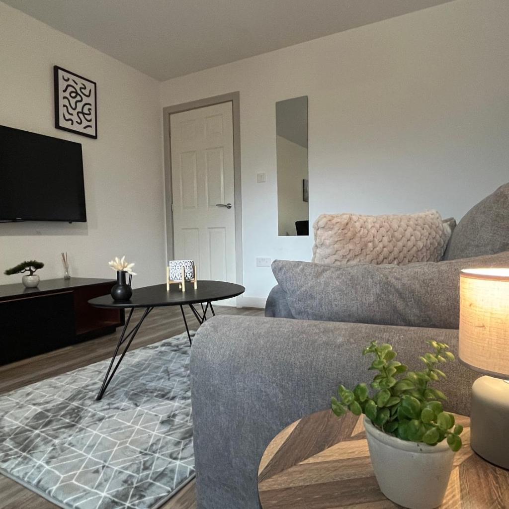 Photograph of 1BR-2 Double Beds-Sleeps 6-Perfect for Long Stays