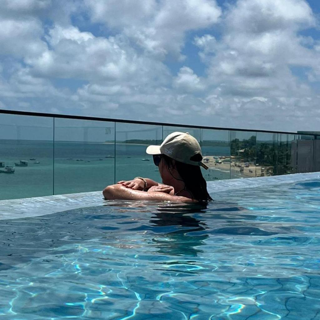 Tamandaré Luxo, Flat Pé na Areia, Piscina Infinita, Suíte Queen e Recepção 24h — foto 4