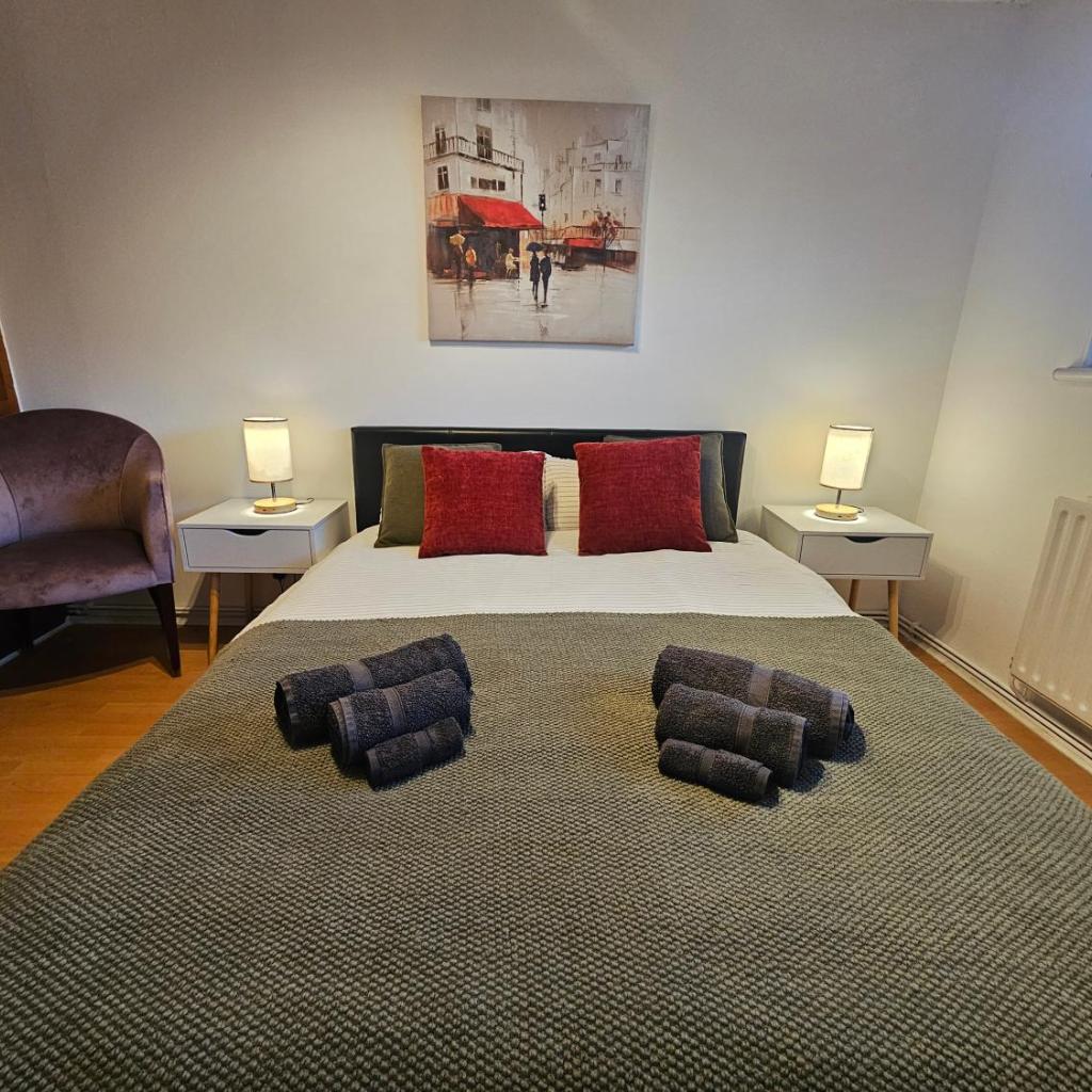 Photograph of Beautiful Battersea Apartment, Free Parking, Near Chelsea