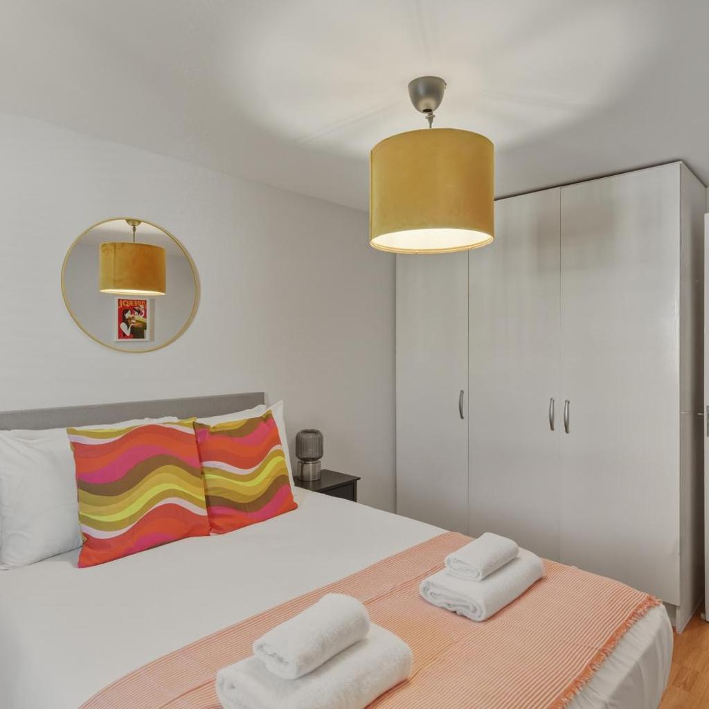 Photograph of Central London 1-Bed Apartment Near Farringdon & Barbican