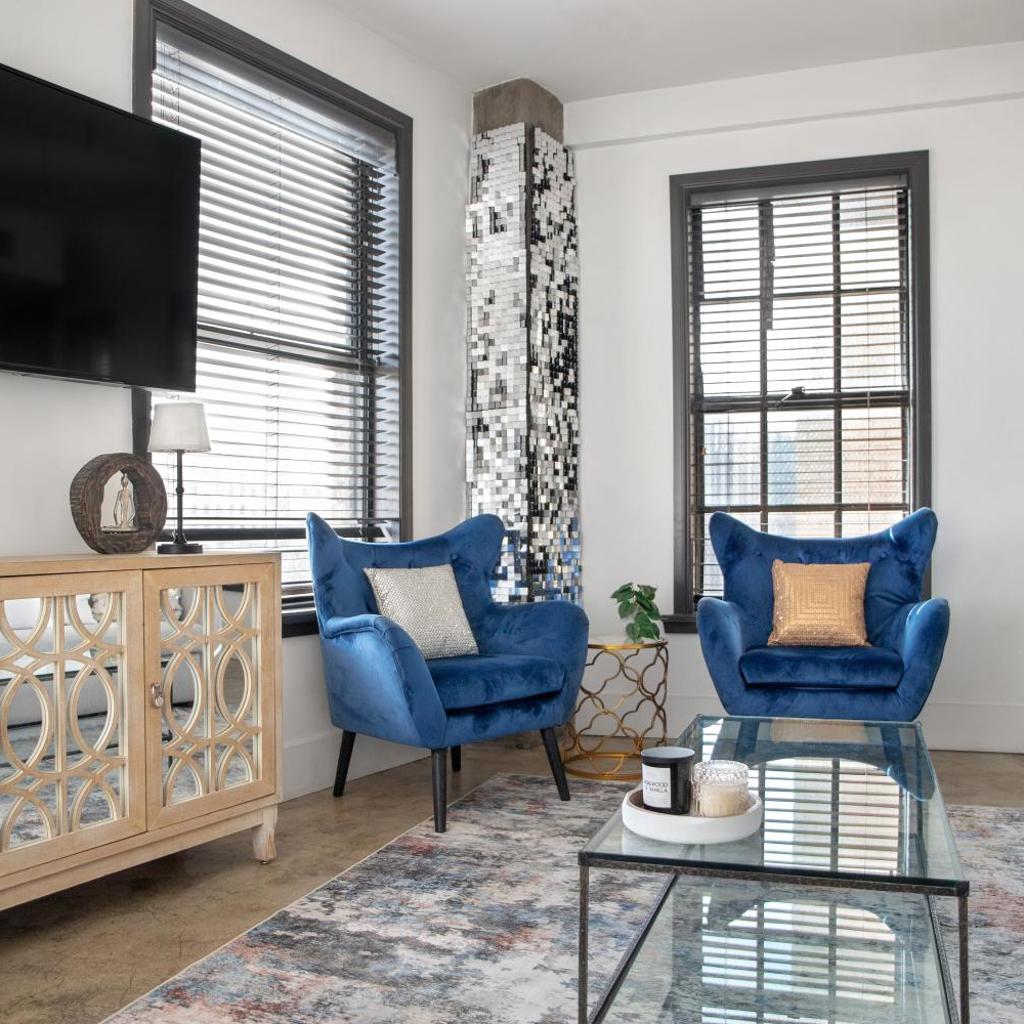 Photograph of Stylish loft 2 queens & 2 sofas