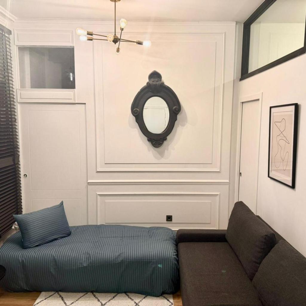 Photograph of Un Studio cosy au Cœur de Paris 17 Batignolles , Monceau