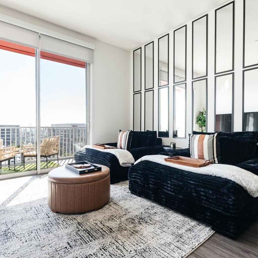 Photograph of Penthouse Muse, West Hollywood, Los Angeles