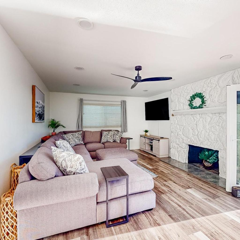 Photograph of Dog-Friendly Home: Saltwater Pool, Fire Pit, Games