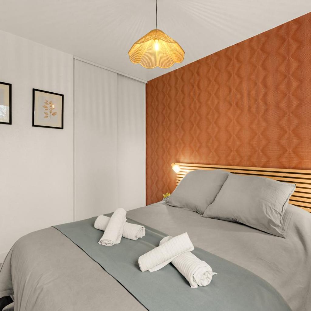 Photograph of La petite Muse - Climatisation, Piscine et Parking gratuit