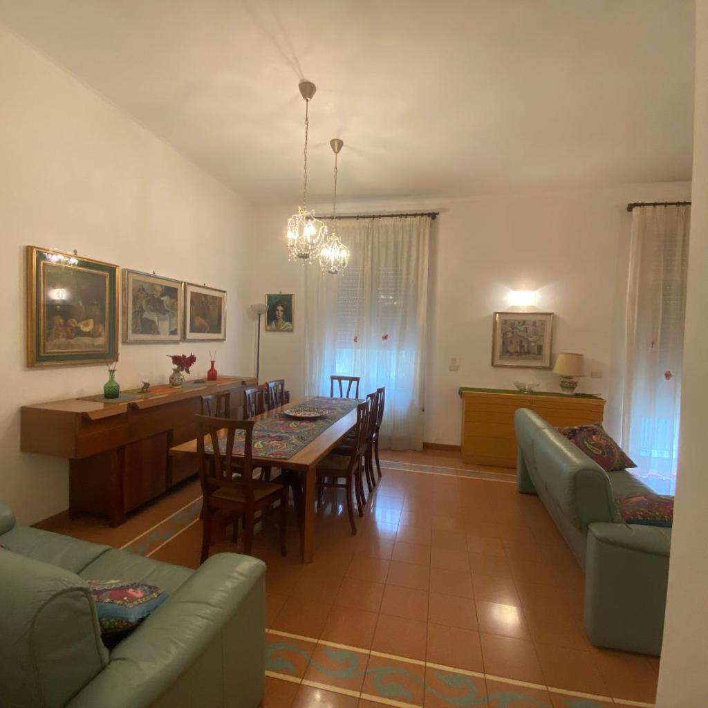 Photograph of Home Toledo 355