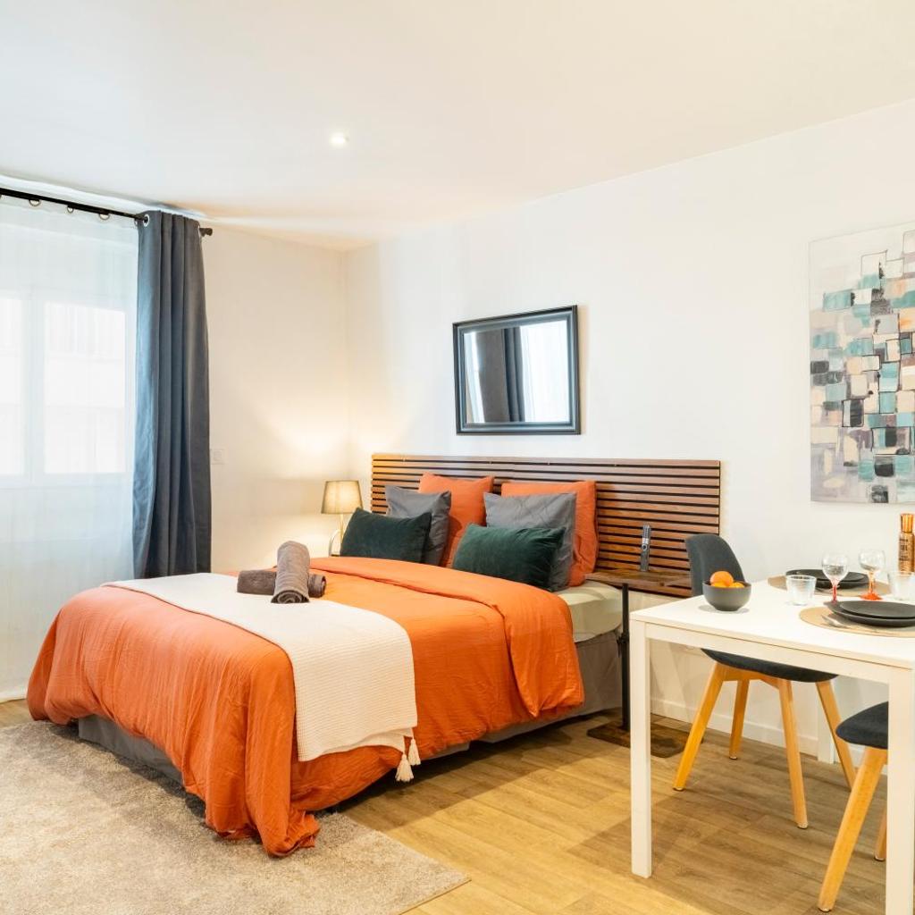 Photograph of Studio Vieux-Port Marseille Quai Rive Neuve