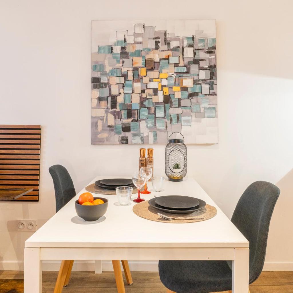 Photograph of Studio Vieux-Port Marseille Quai Rive Neuve