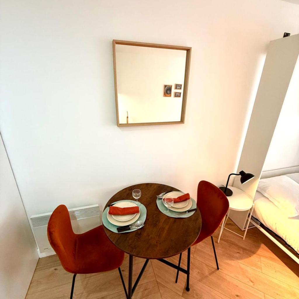Photograph of Appartement Montparnasse 5