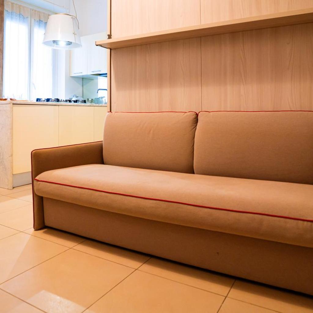 Photograph of Porta Romana Executive Suite – Fast WiFi Metro