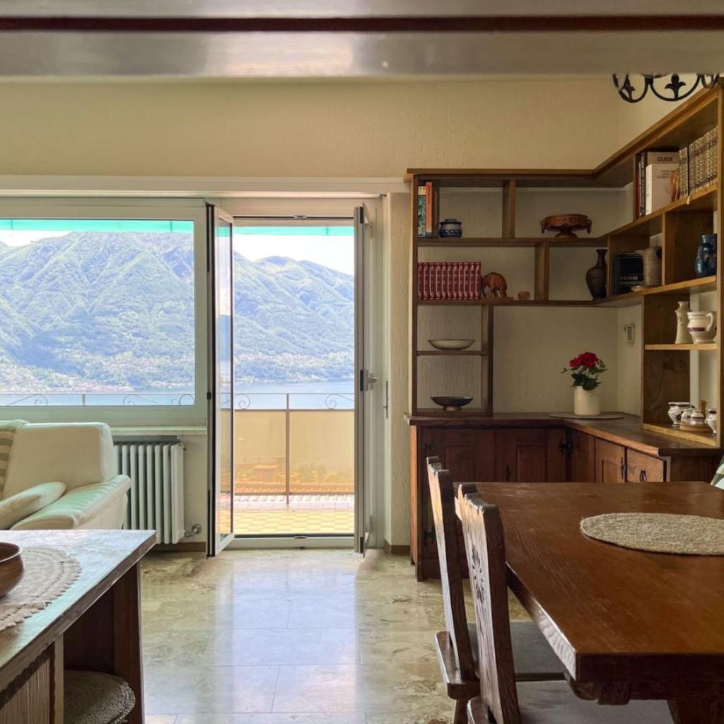 Image 2 - Holiday Home Casa Fior di Loto by Interhome
