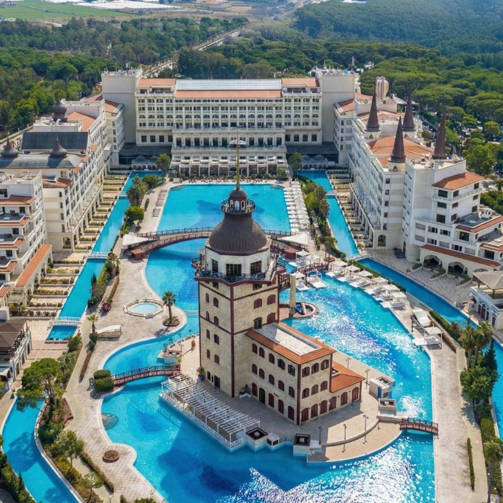 Titanic Mardan Palace Antalya