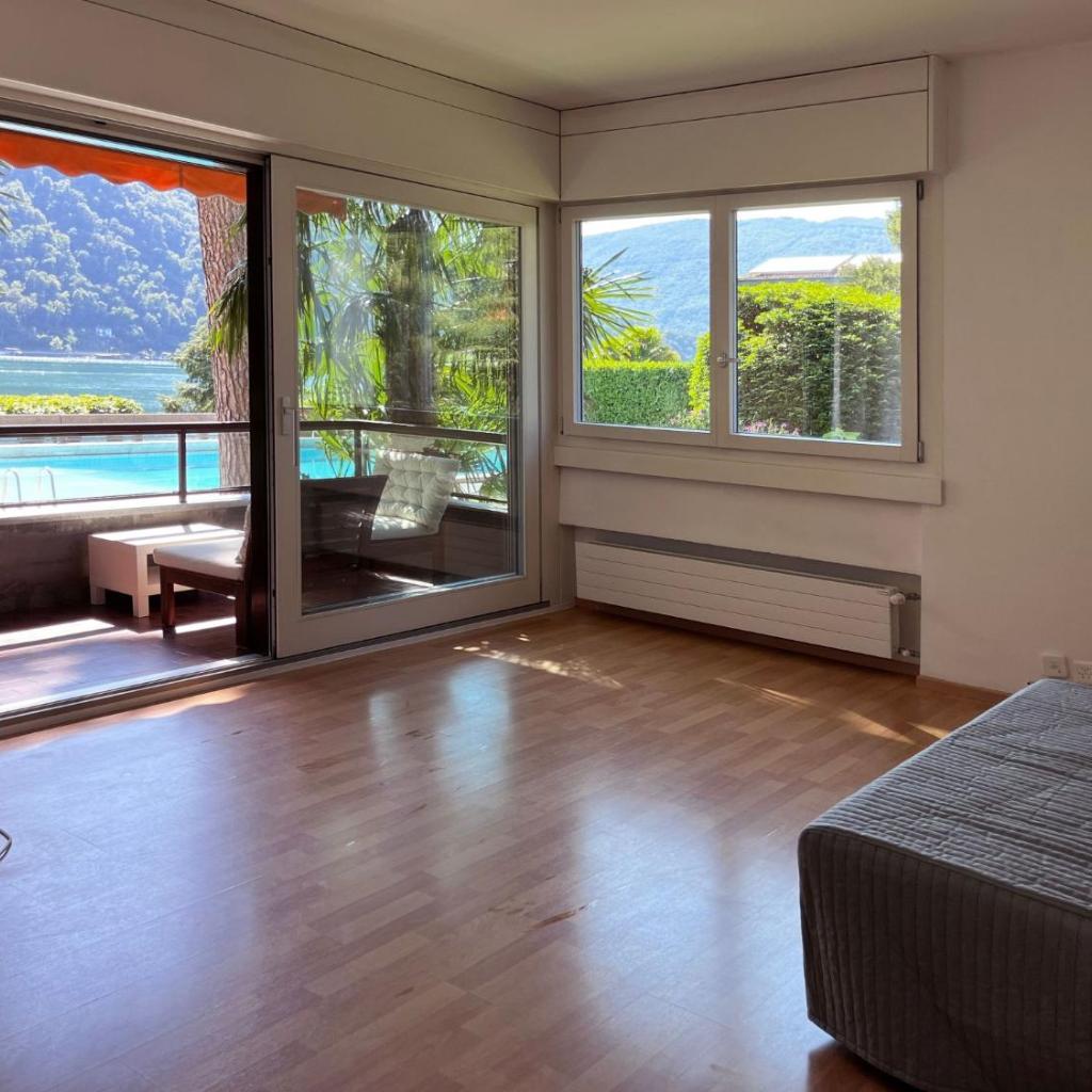 Image 2 - Apartment Lake Escape - mit Pool by Interhome