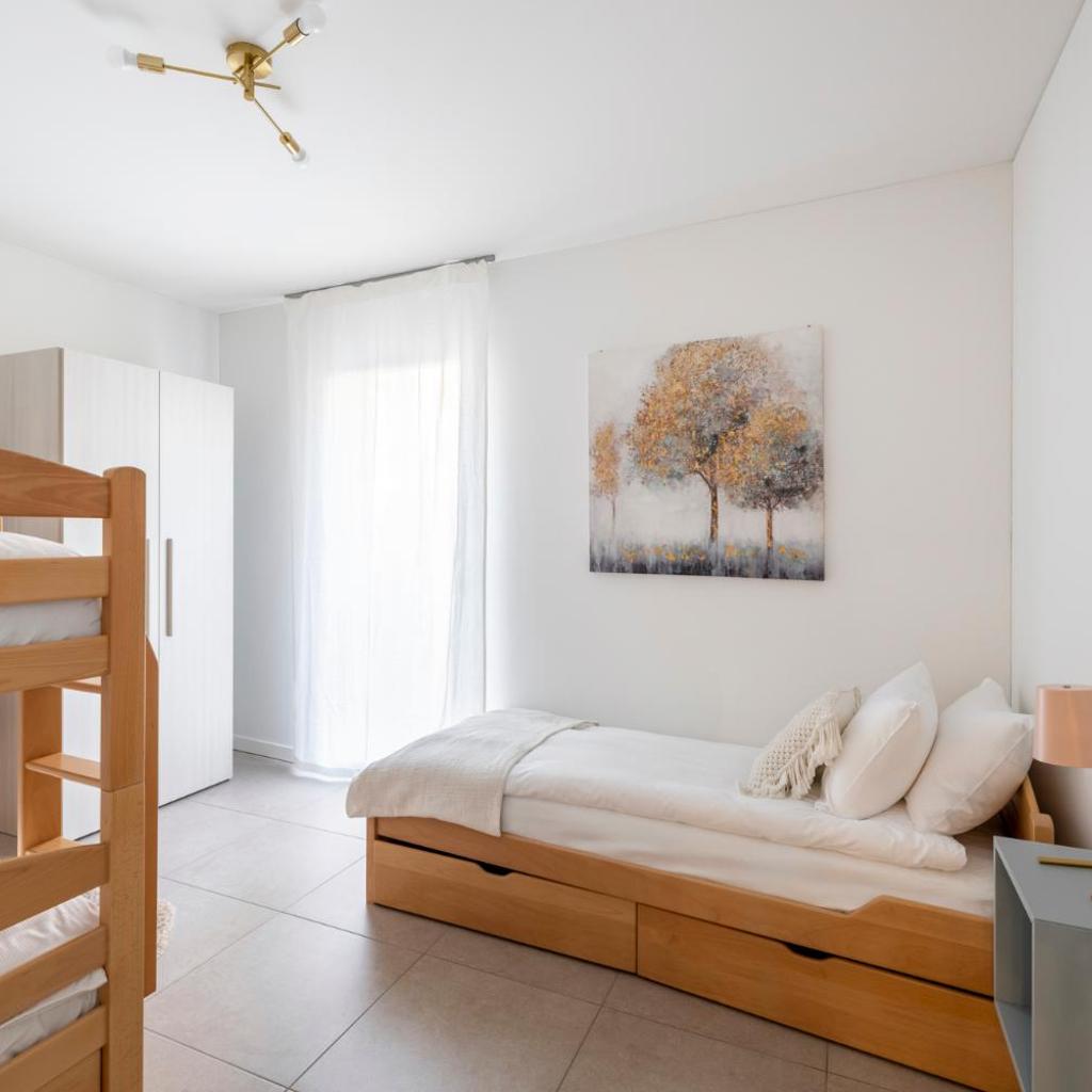 Image 92 - Magic Deluxe Suites - Free Parking
