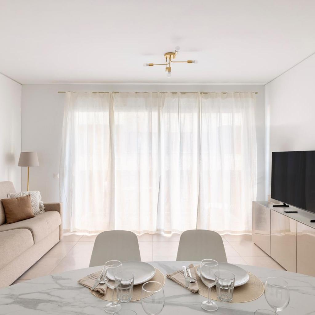 Image 107 - Magic Deluxe Suites - Free Parking