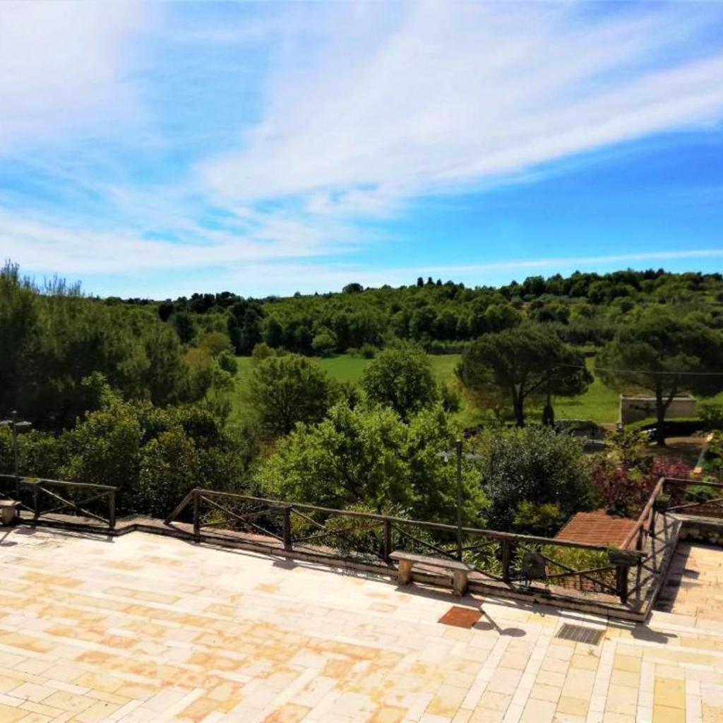 Trulli Bosco Selva photo
