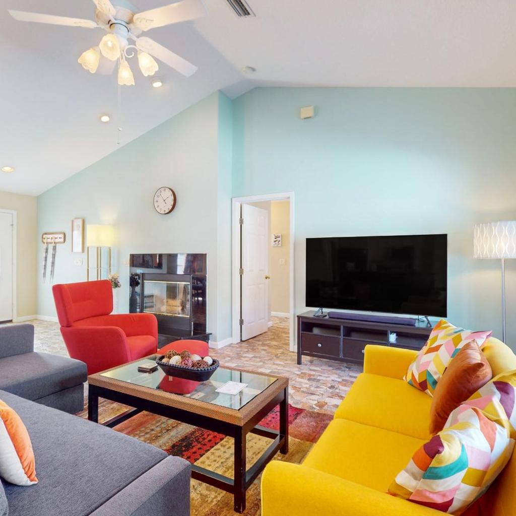 Photograph of Cheerful home with private pool close to the beach & downtown