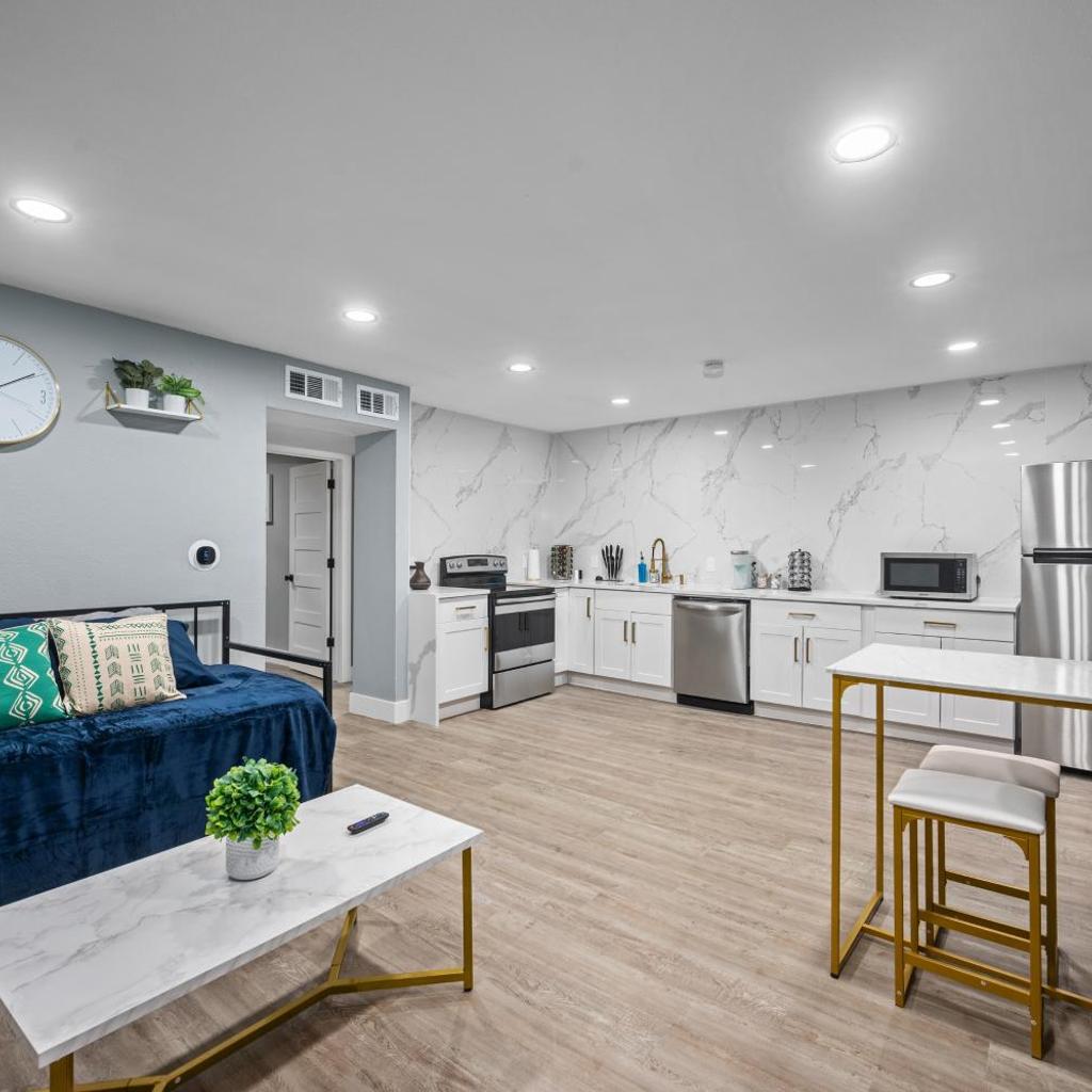 Photograph of Central Houston 1BR with Modern Comforts