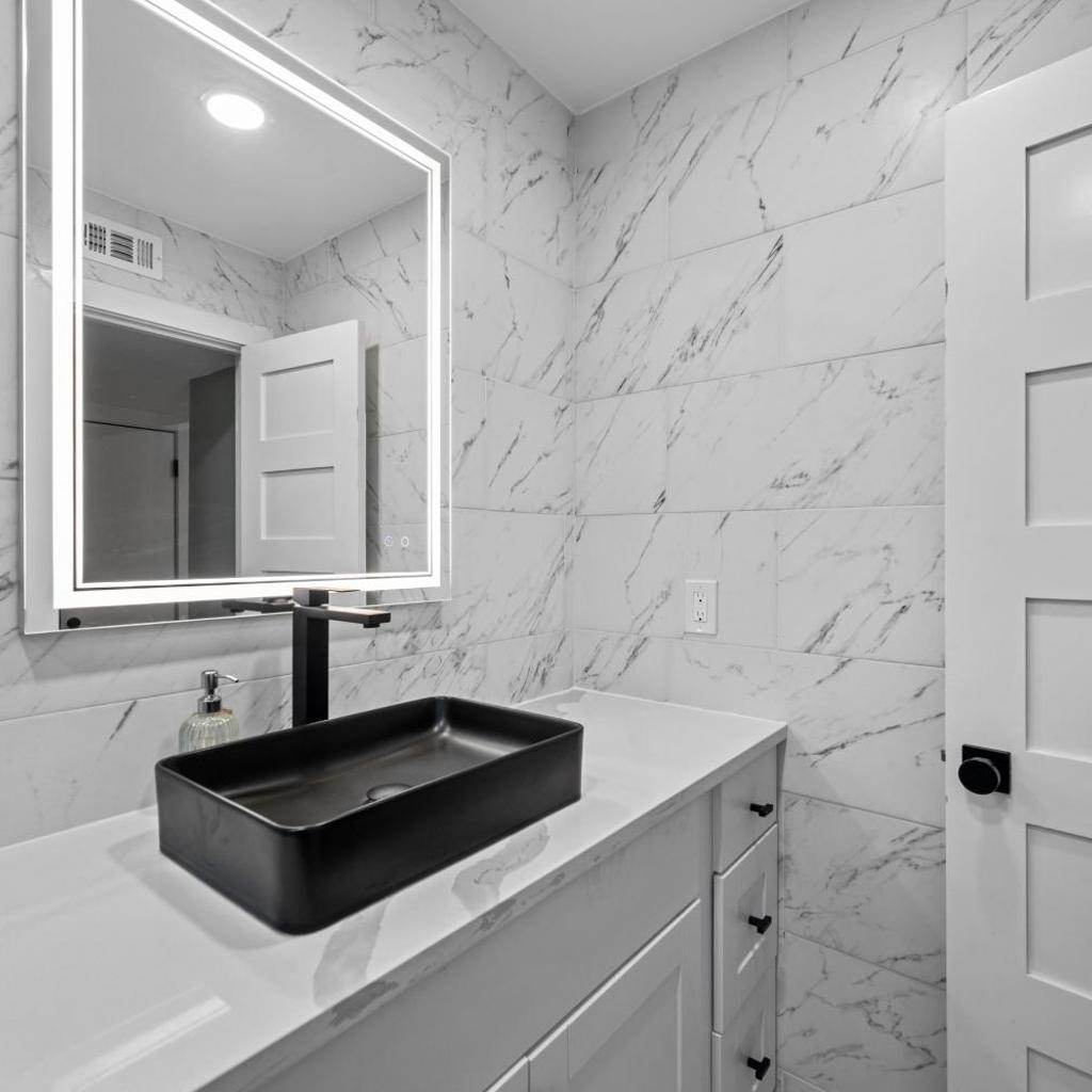 Photograph of Central Houston 1BR with Modern Comforts