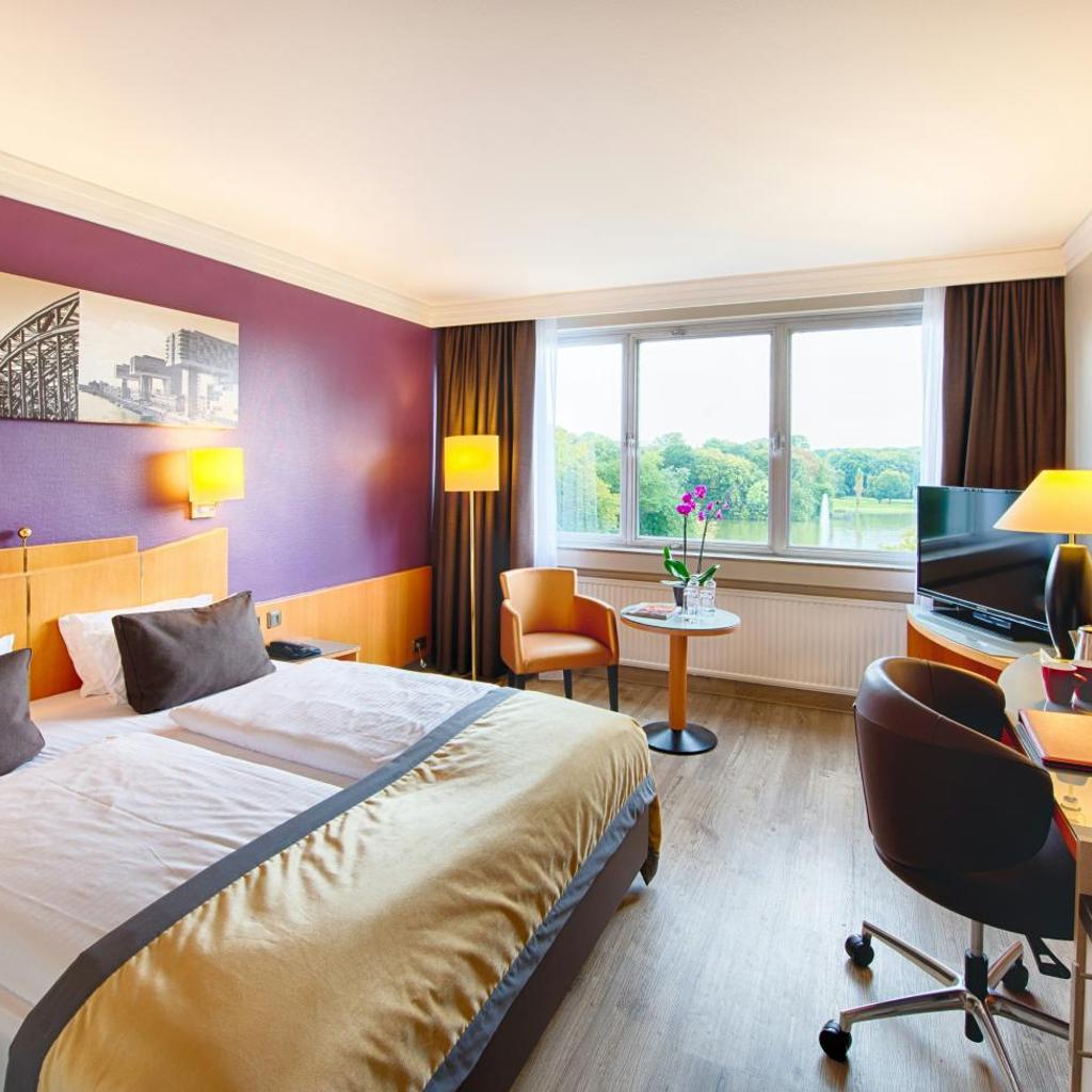 Photograph of Leonardo Royal Hotel Köln - Am Stadtwald