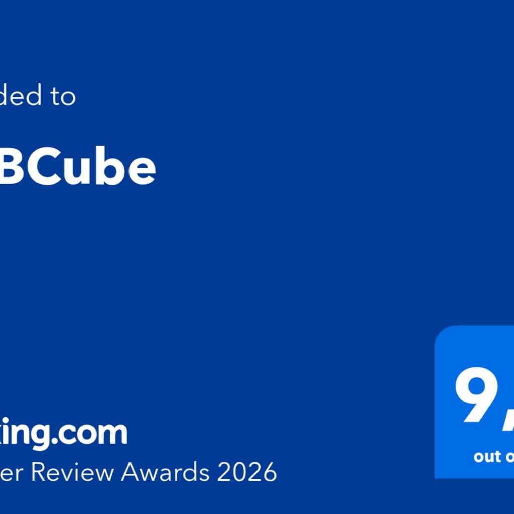 Image 3 - GLBCube