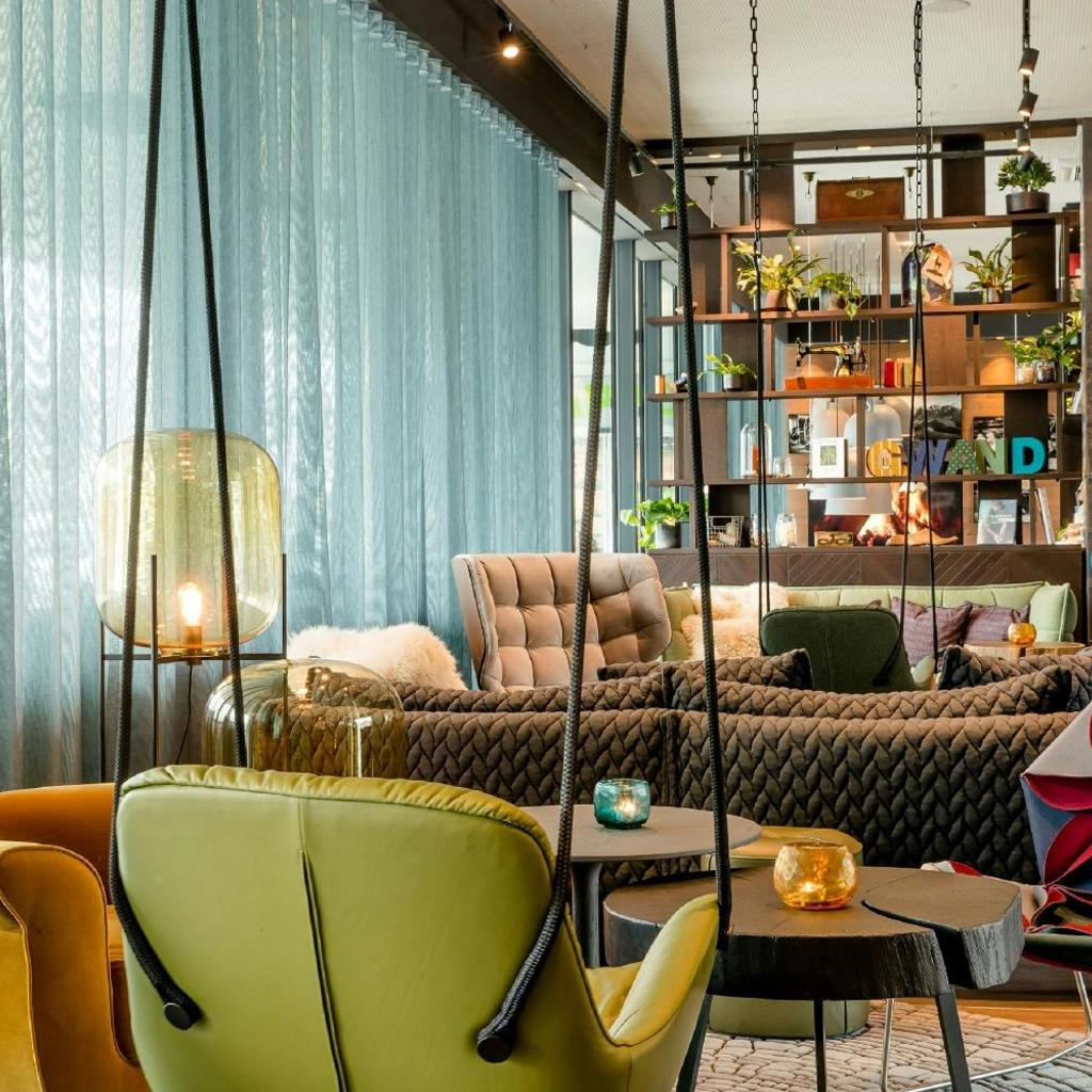 Photograph of Motel One Salzburg-Süd