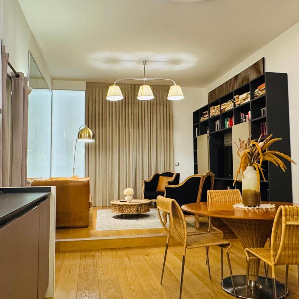 Photograph of INTOMILAN I Design Apartment Galleria Del Corso