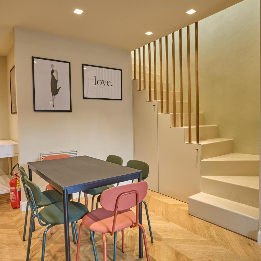 Photograph of Modern Penthouse with Terrace San Frediano