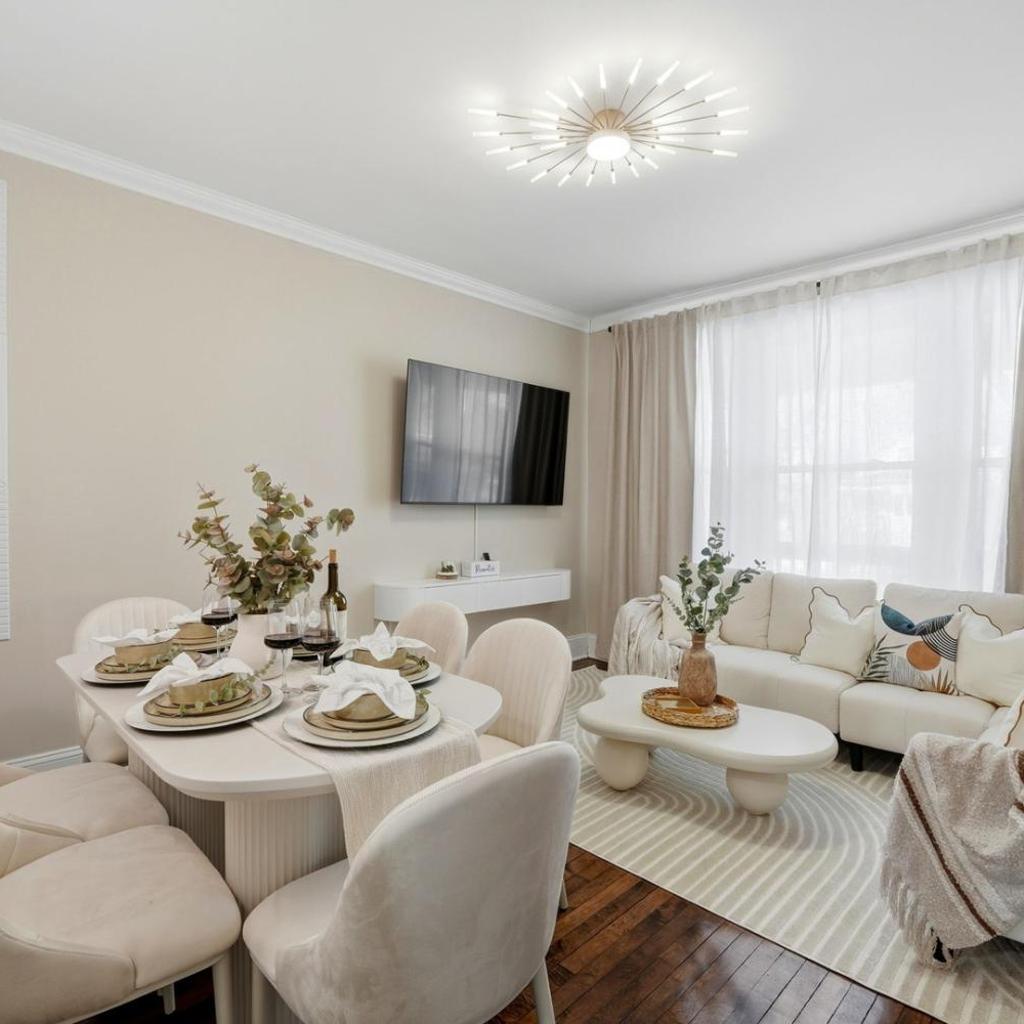 Photograph of Arcade • Theater • Gym • Office • Sleeps 15