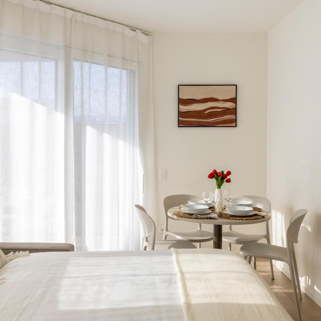 Image 69 - Regalia Suites - Free Parking
