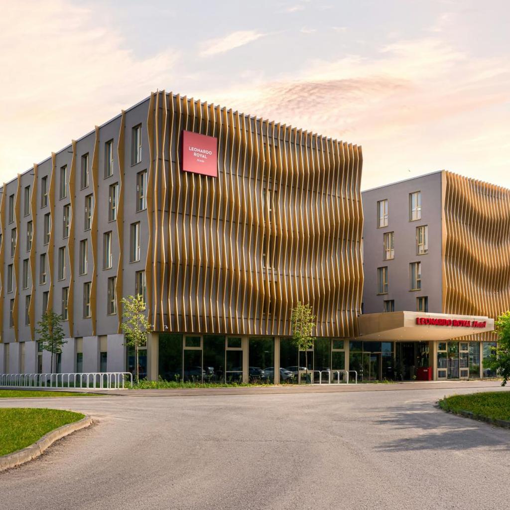 Photograph of Leonardo Royal Hotel Cologne Bonn Airport