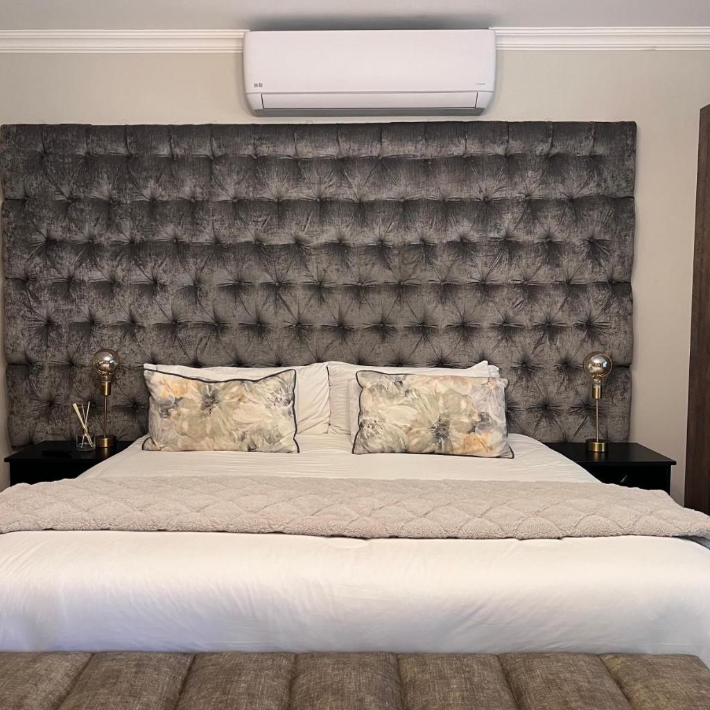 One O Eight Boutique Hotel — 