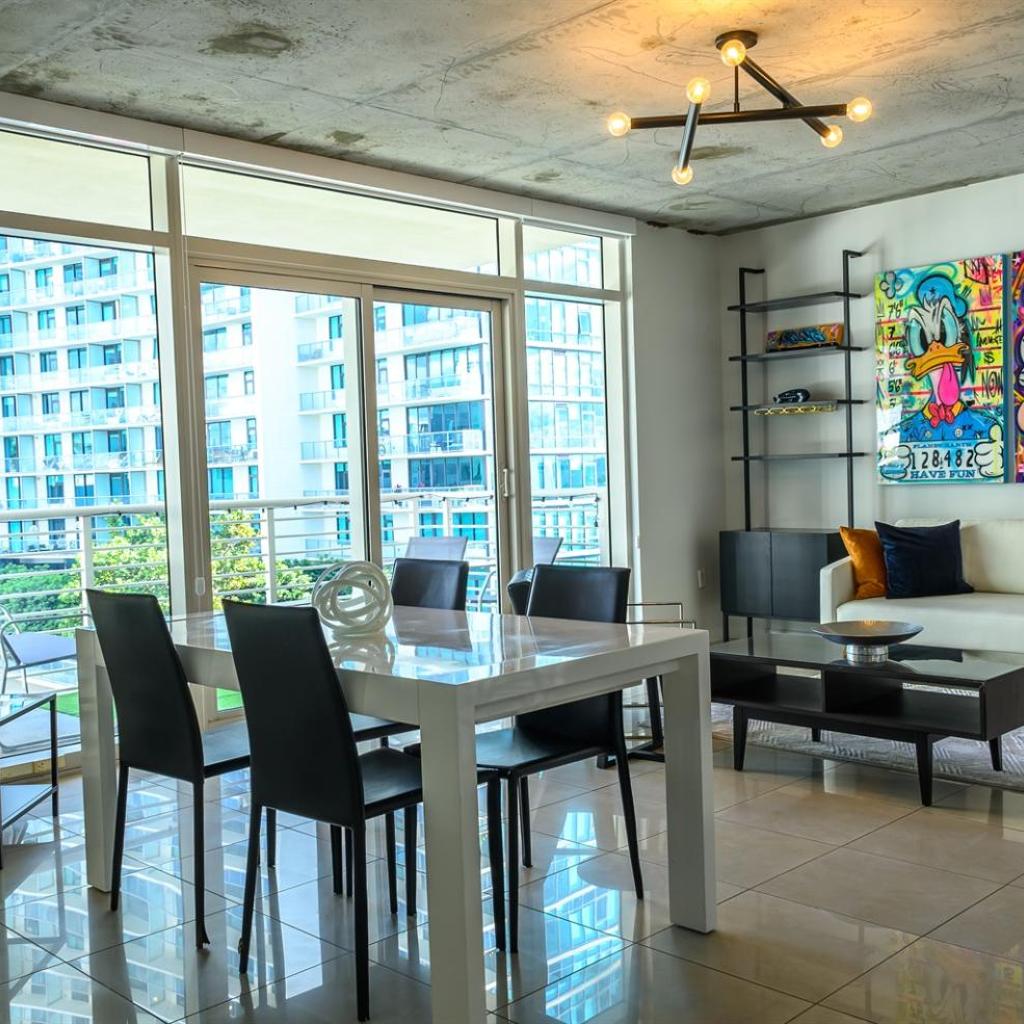 Photograph of Luxury 2BD Condo in Wynwood with Pool and Parking